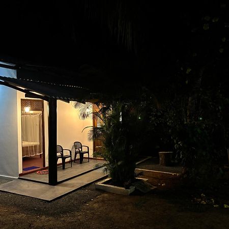 Ima House Bed & Breakfast ดิคเวลลา ภายนอก รูปภาพ