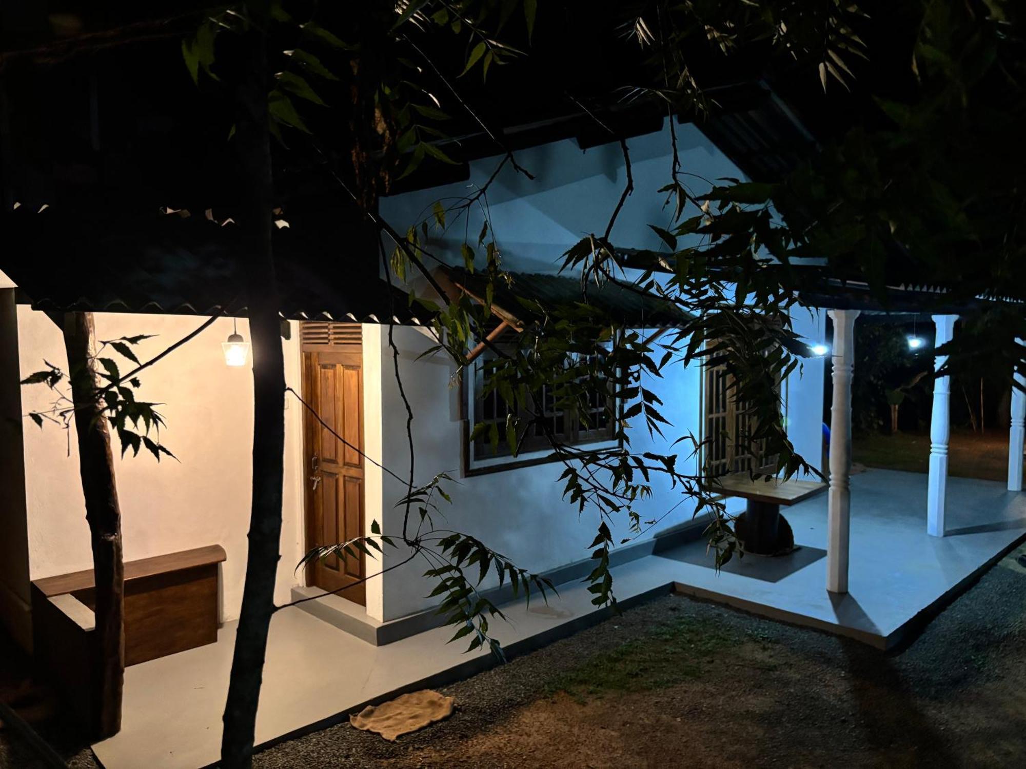 Ima House Bed & Breakfast ดิคเวลลา ภายนอก รูปภาพ
